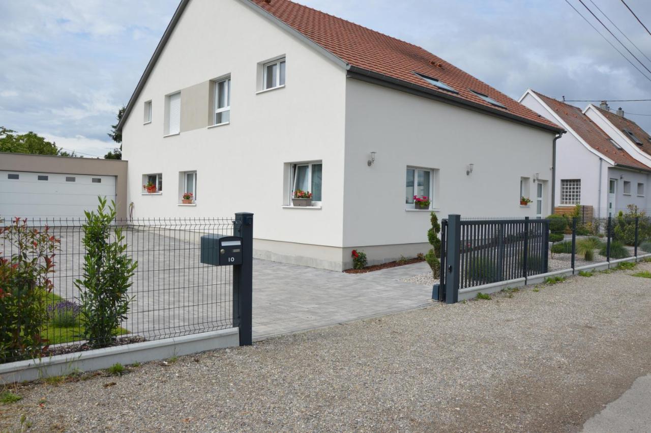 Gite Du Neuland Colmar Exterior photo
